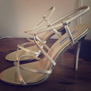 Gold Steve Madden Pumps